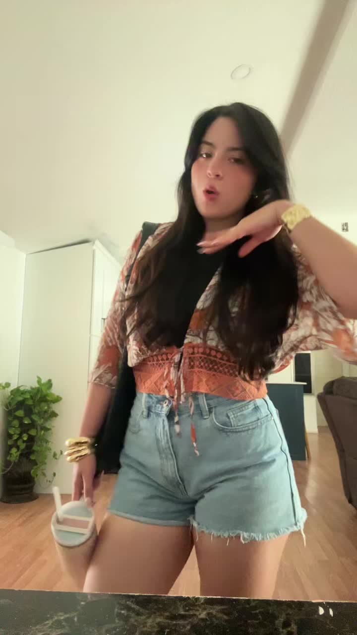 @lizbethrojocampuzano