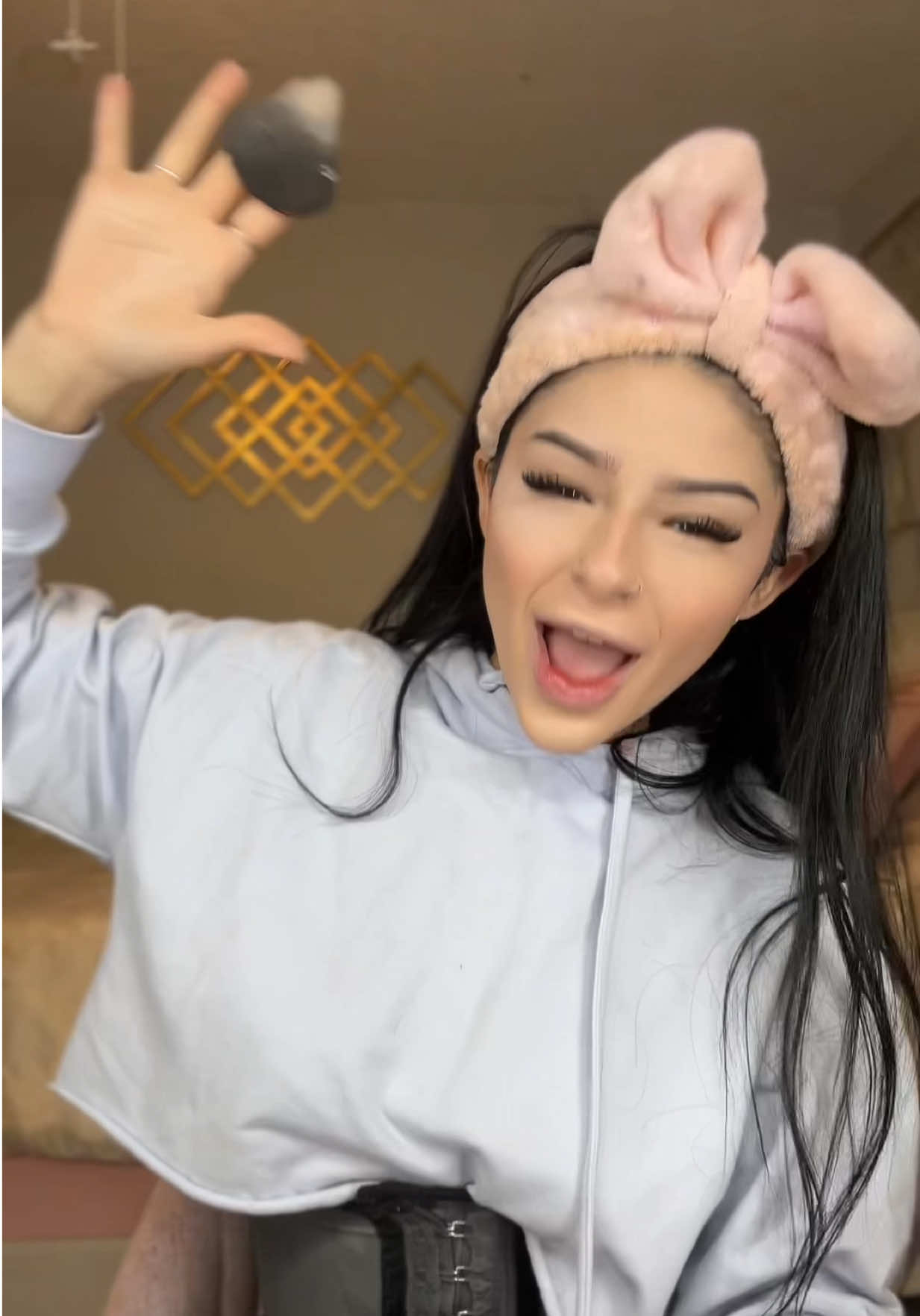 @adi