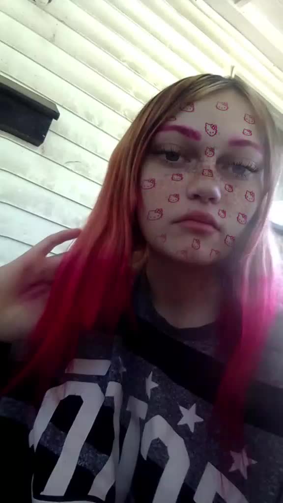 @mika 𖣂