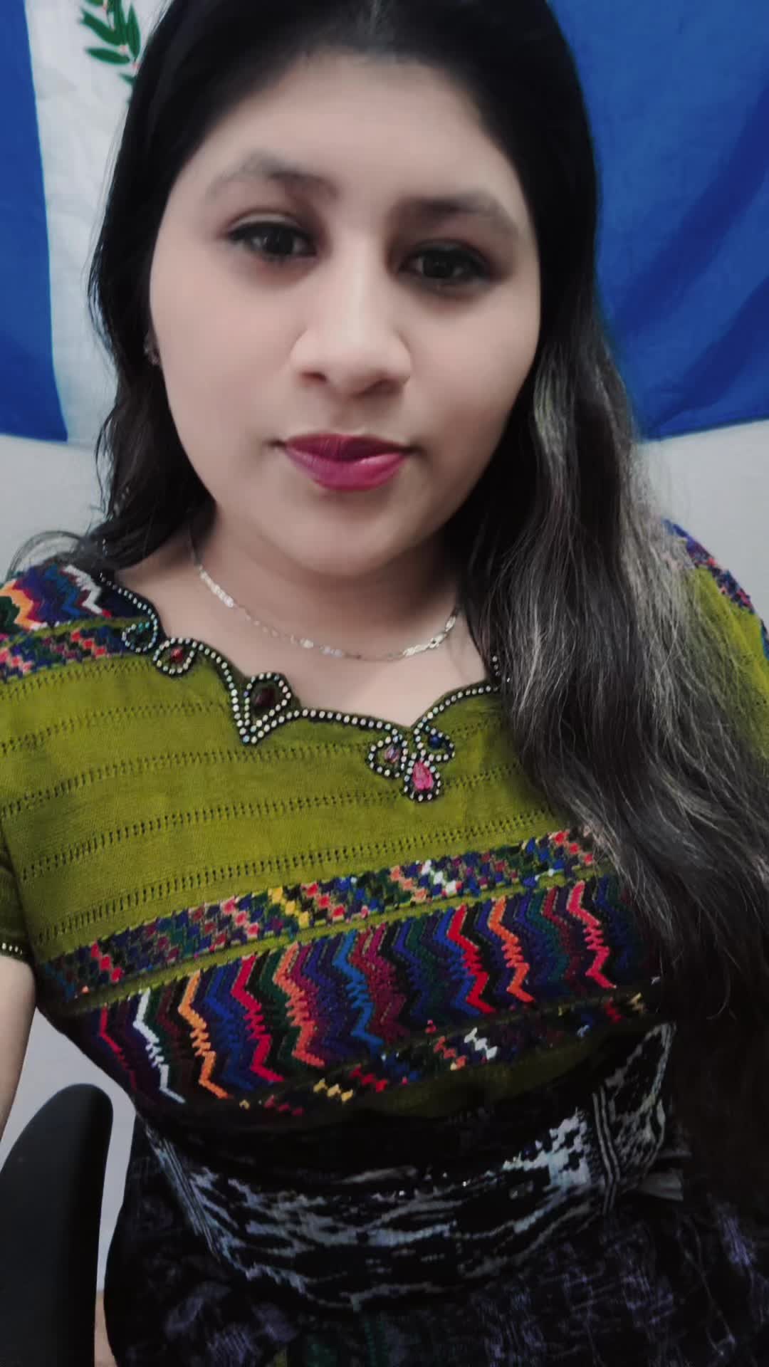 @🐘Glenda 🧏&zwj;♀️+5🍁2🇬🇹