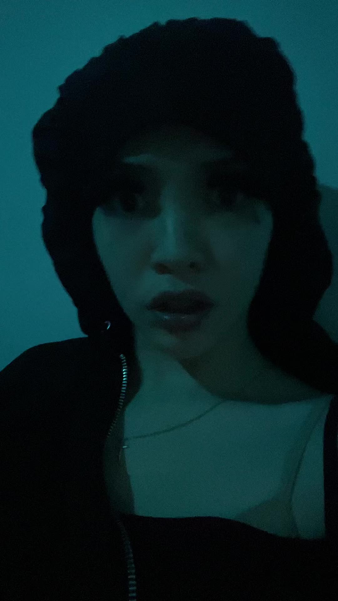 @chloe
