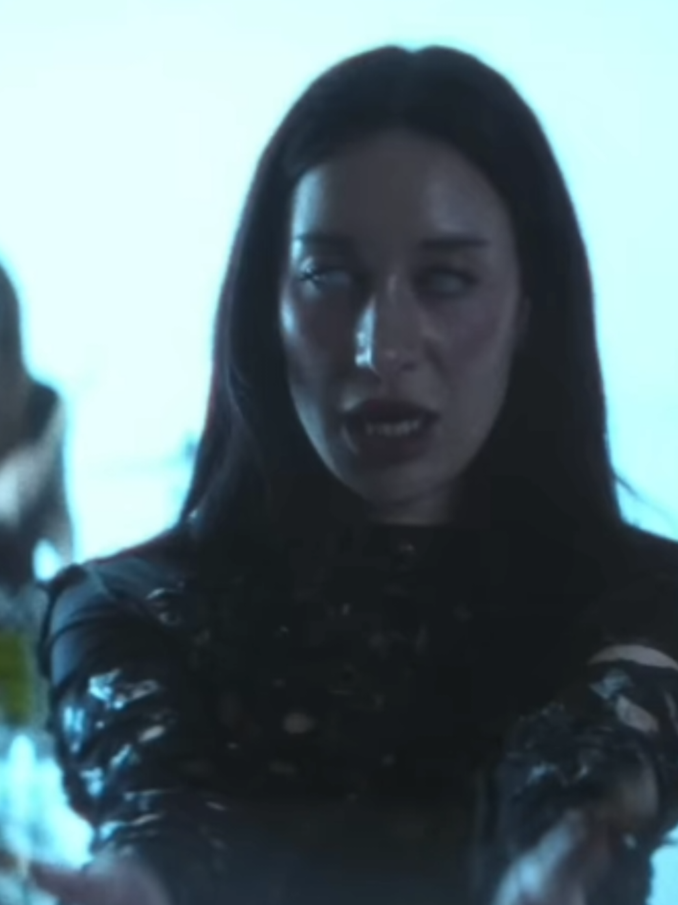 @Tia