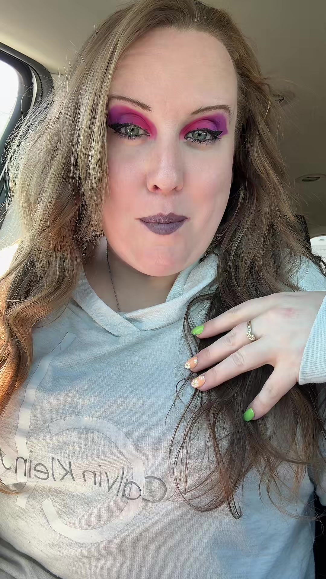 @HellyNyghtwolf16