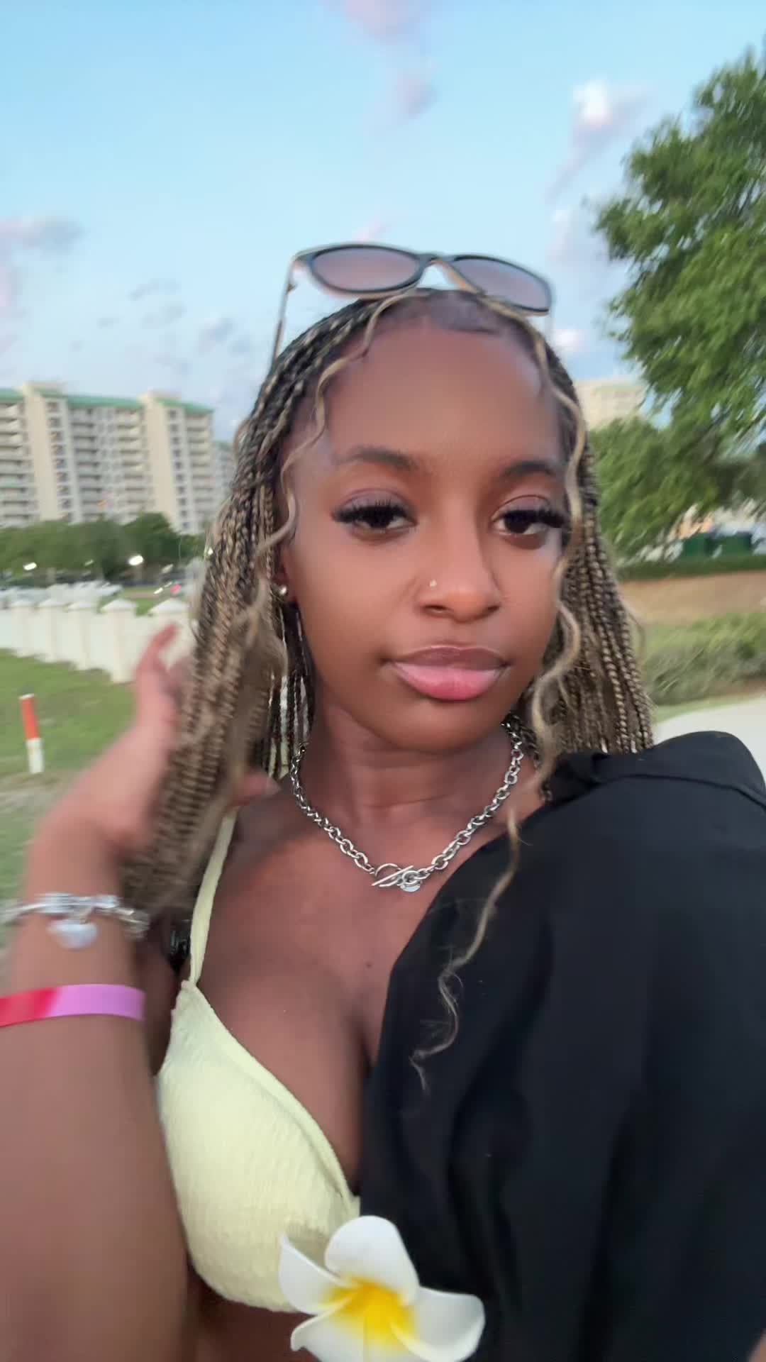 @jada
