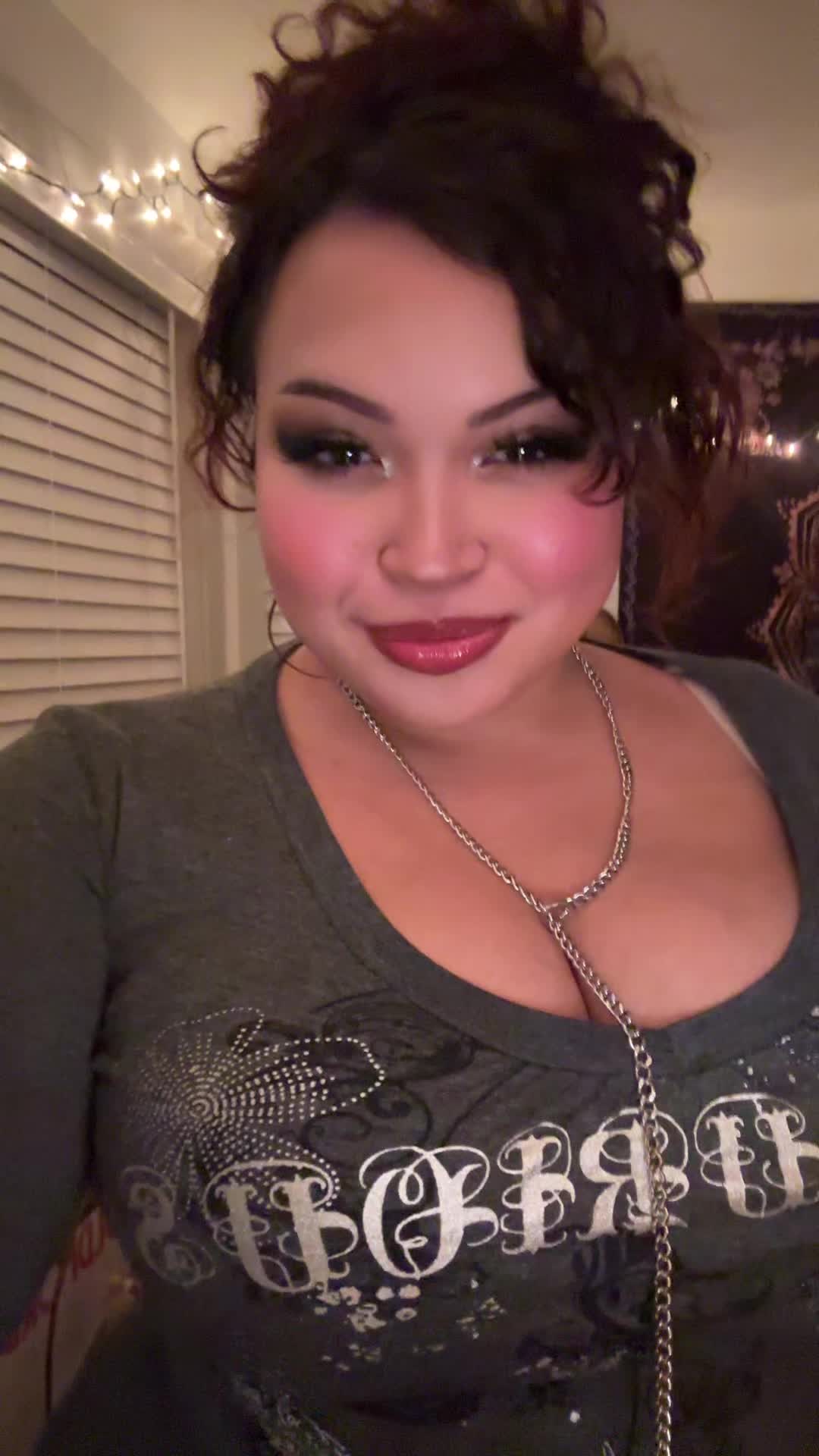@Chloe blu :3