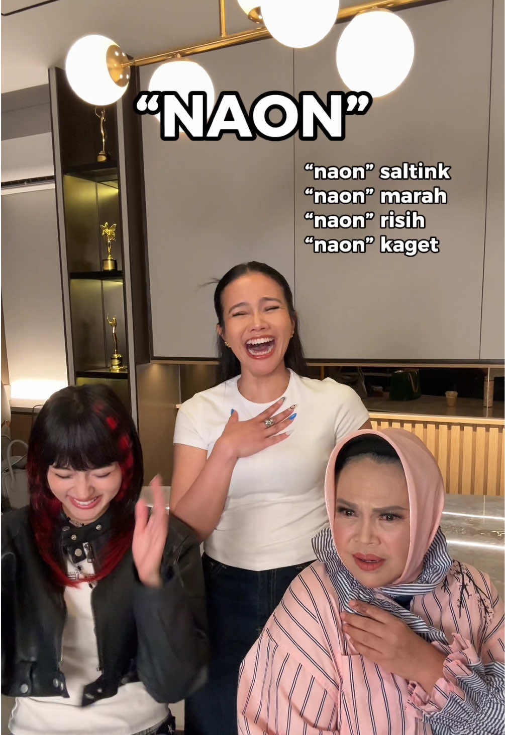 @Yura Yunita