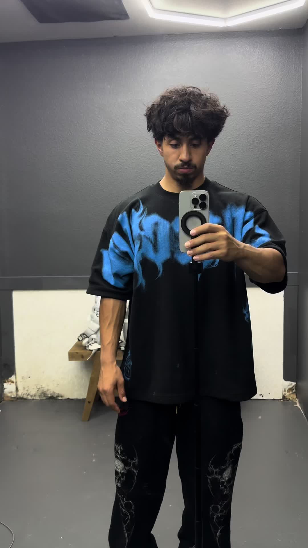 @𝕵