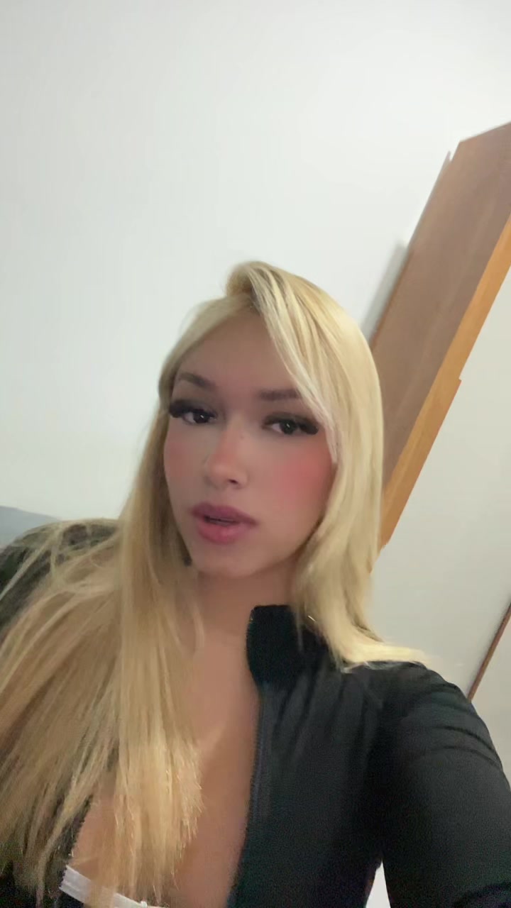 @Larissa Silva