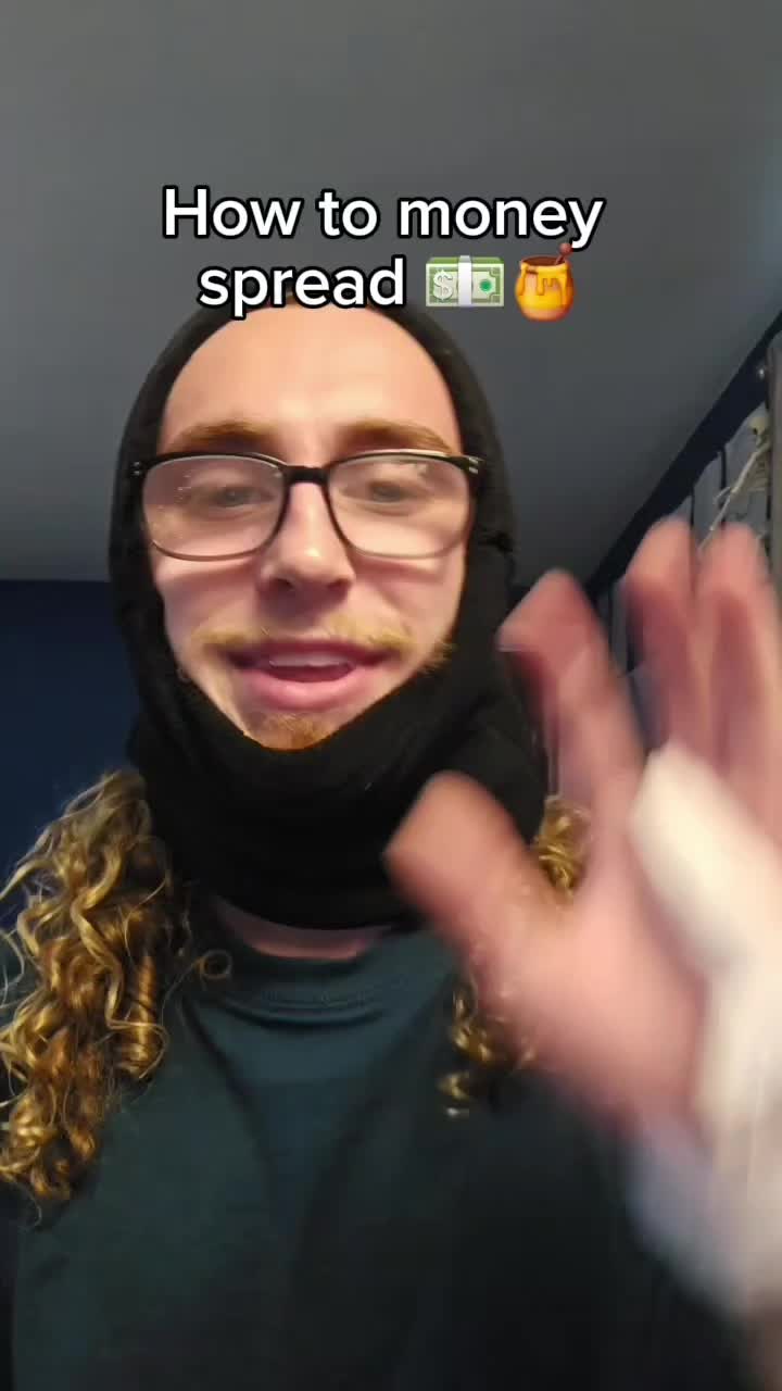 @GoldieGl0cks