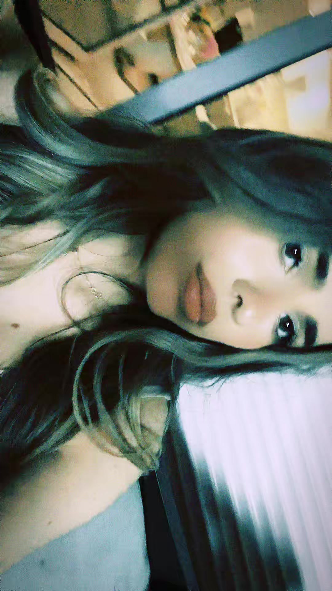 @Viktorija