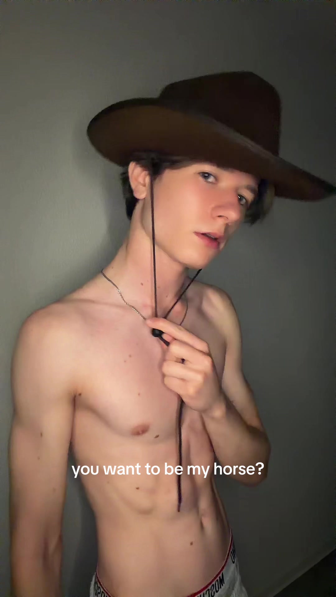 @Akisso