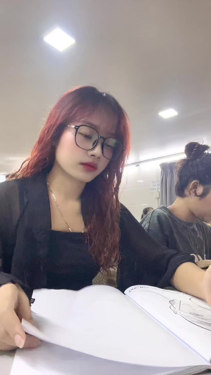 @MUA Shoon Lai Yi🦋
