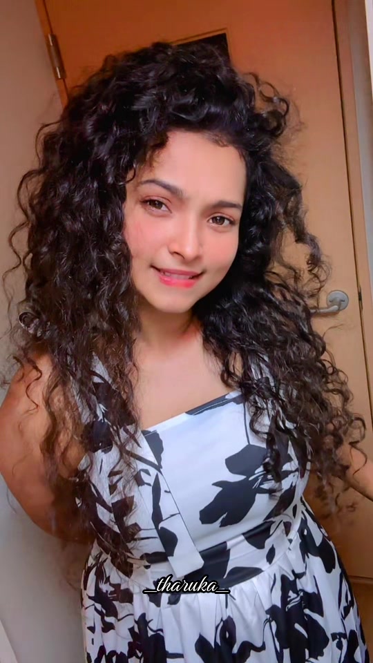 @꧁☬𝓣𝓱𝓪𝓻𝓾𝓴𝓪🇱🇰❤️🇯🇵 ☬꧂