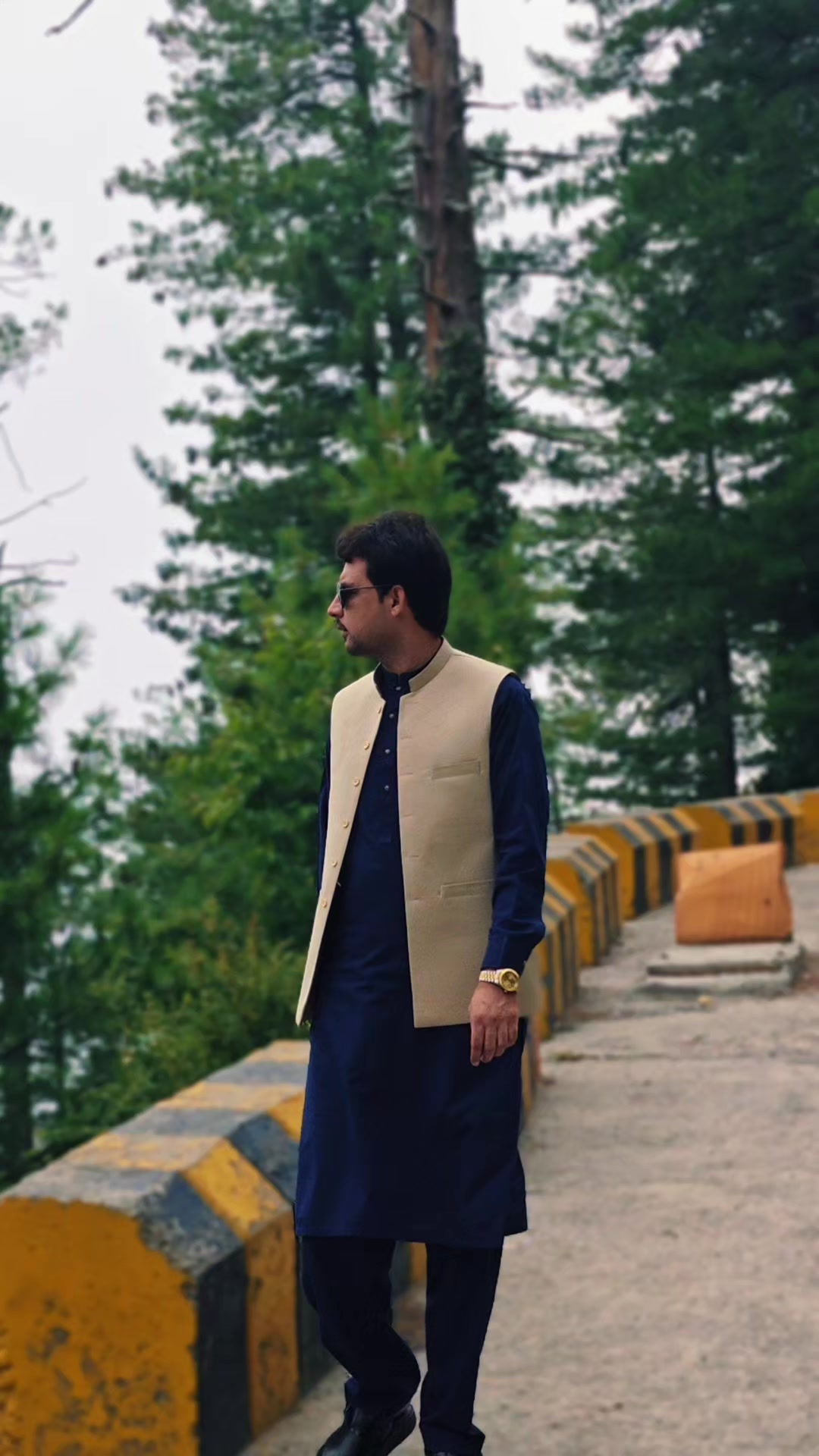@Farhan Ali Yousafzai