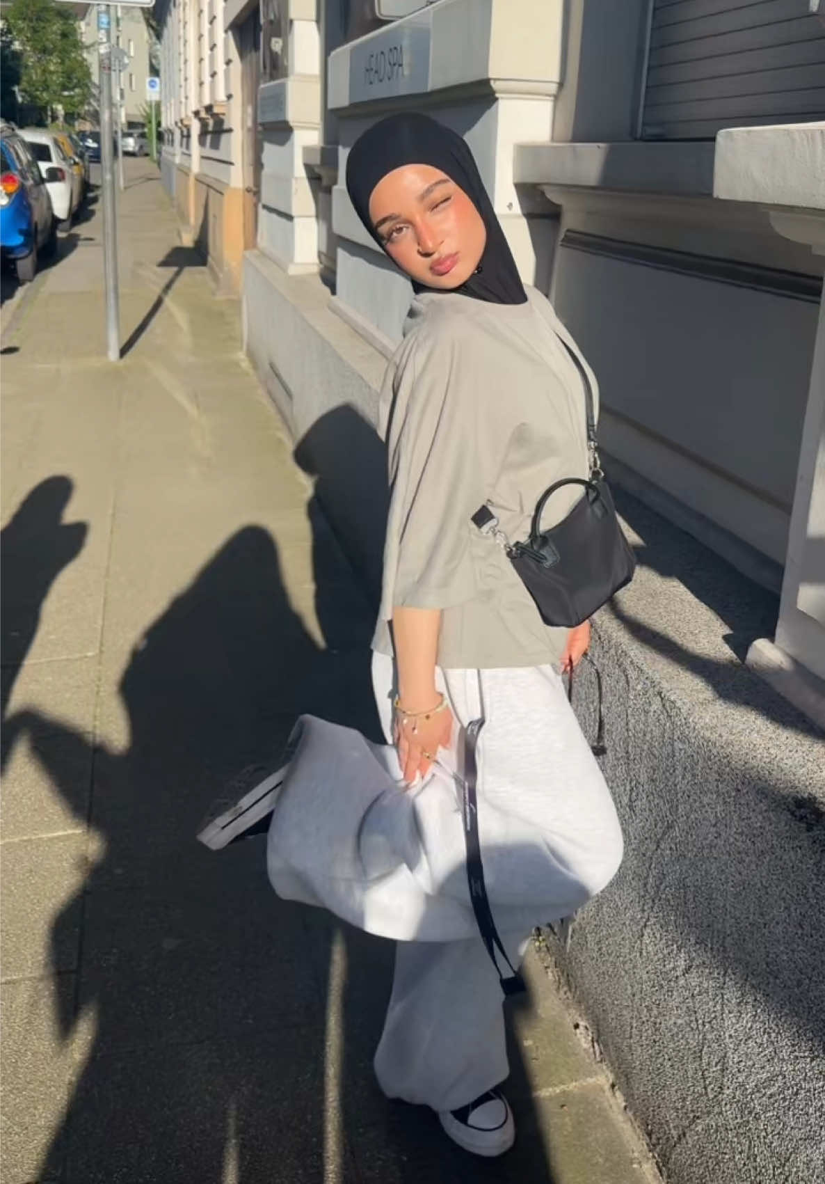 @maxwq__