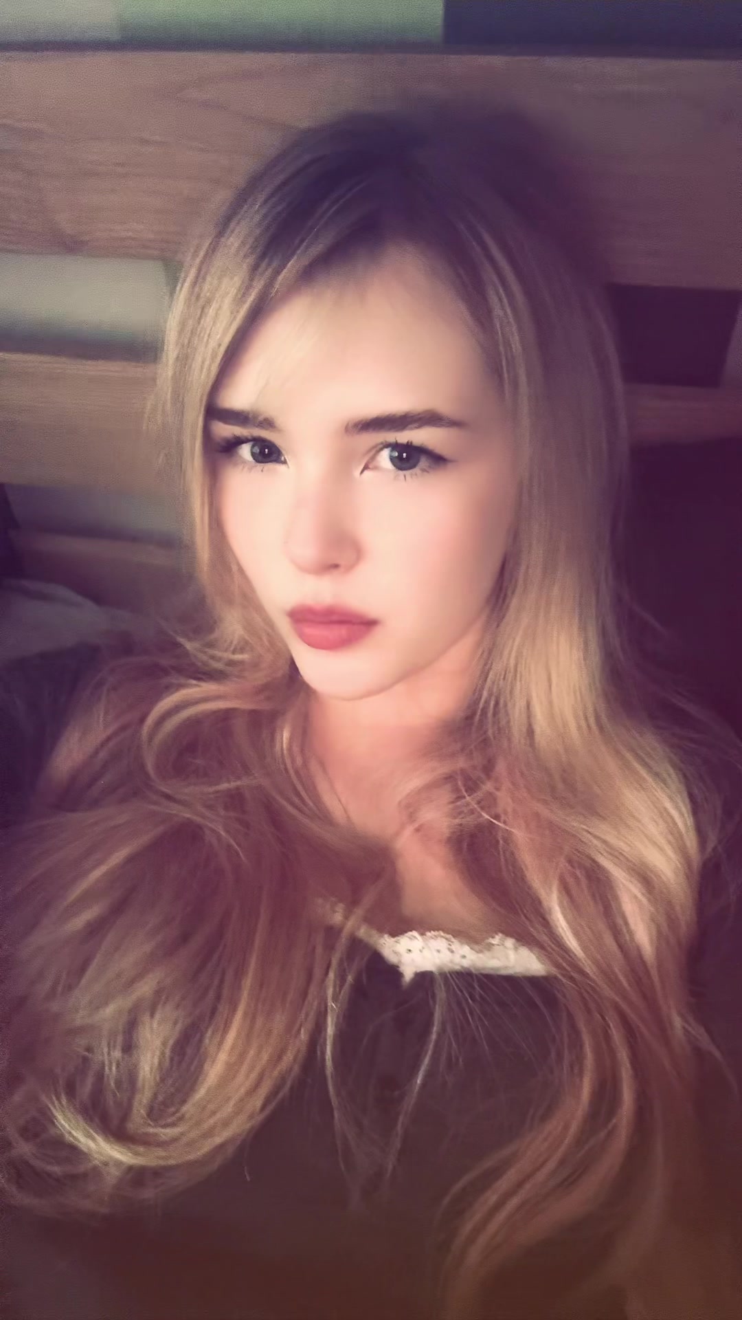 @❦