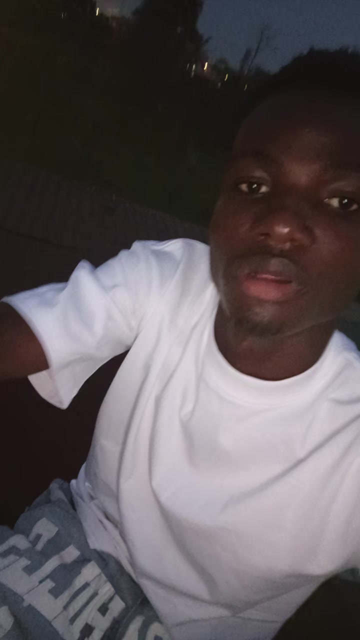 @Dylan Doue🇨🇮❤🇧🇪