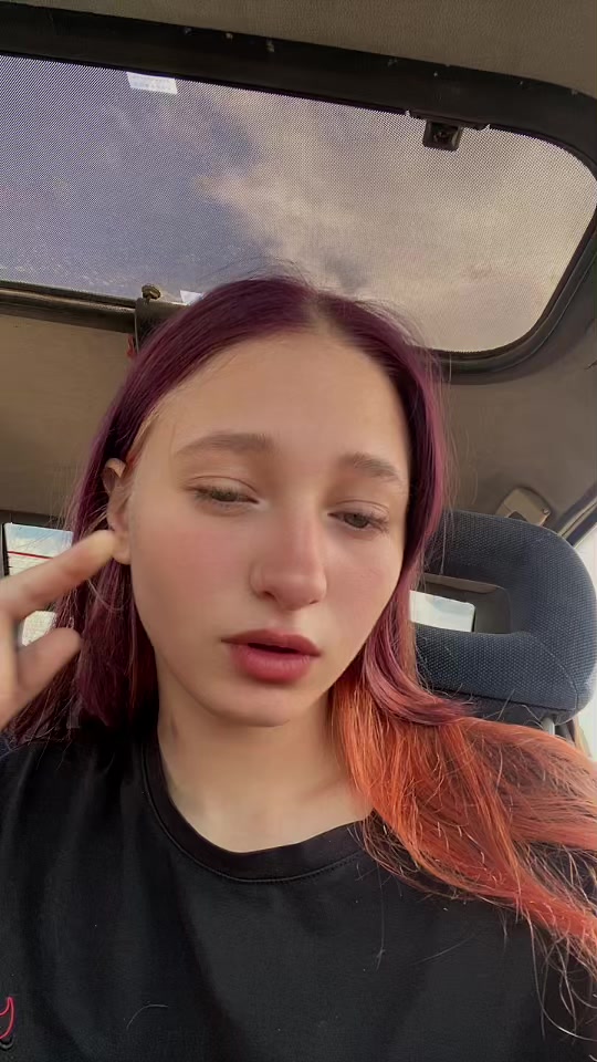 @🥺💋