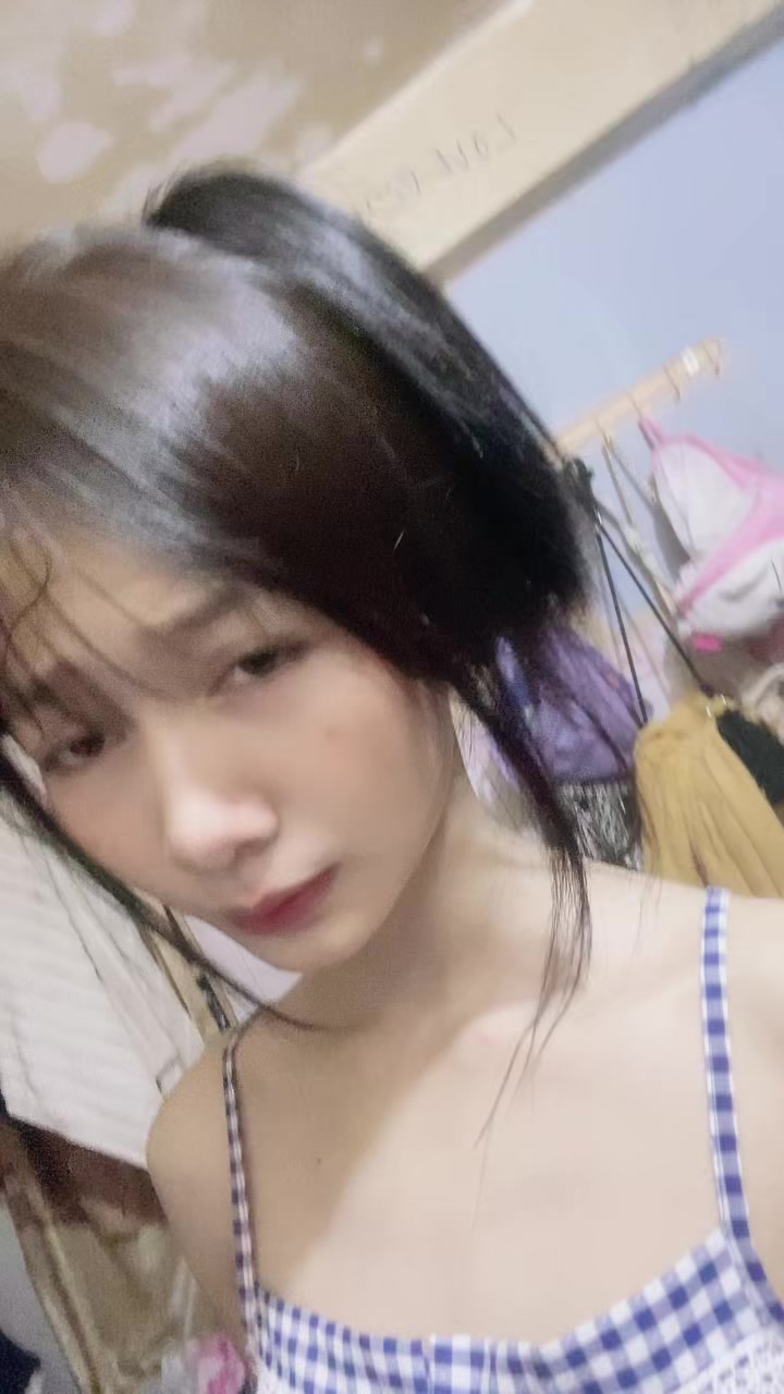 @🫥