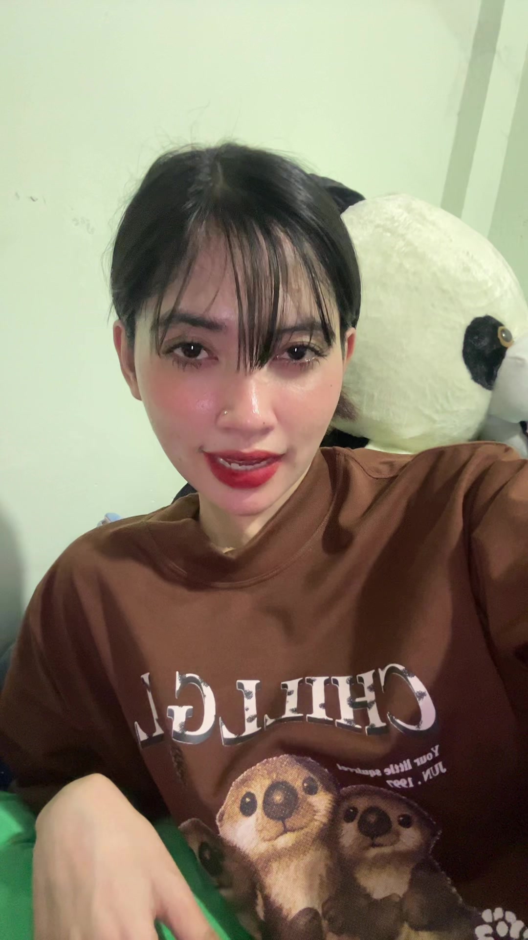 @Ployy