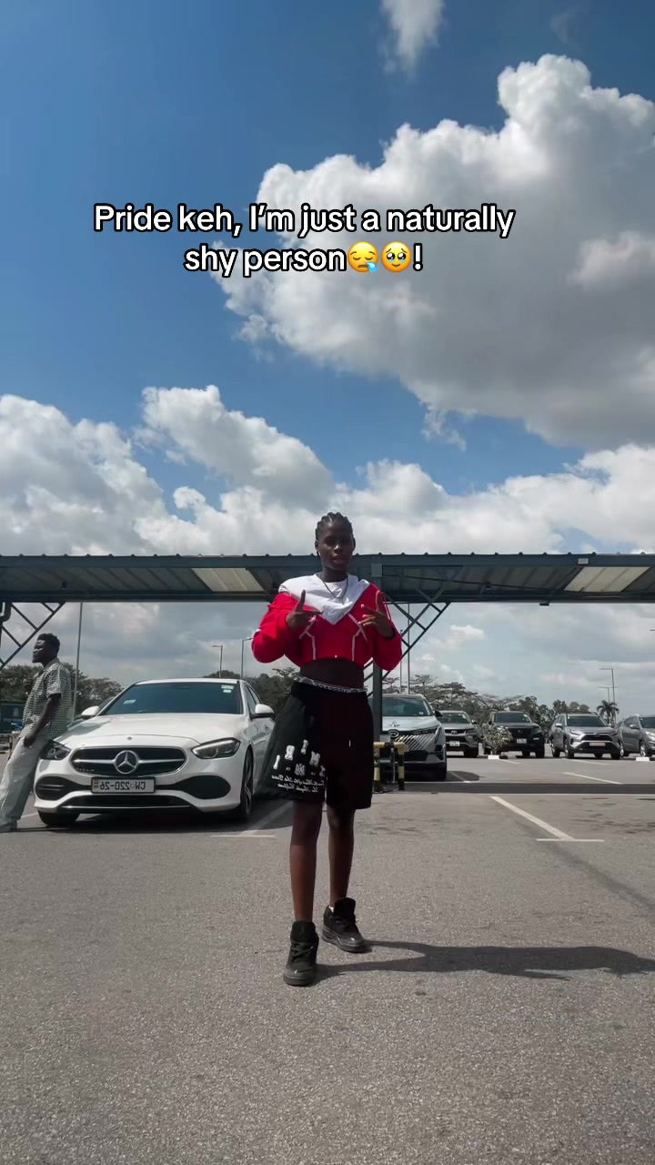 @THE GAL WONDERS 🦅🇬🇭
