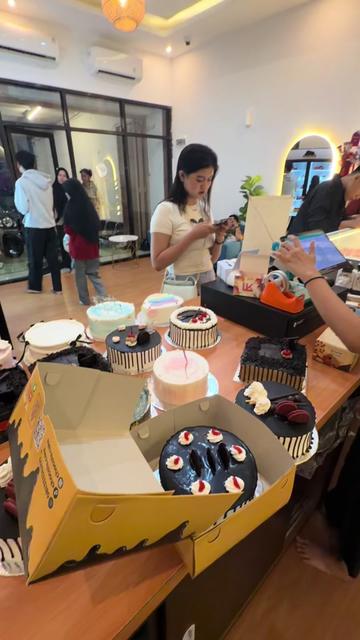 @Kue ultah mksr chocola.cake