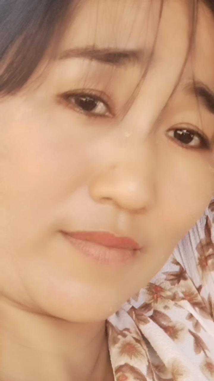 @Ma Ni Ni Win