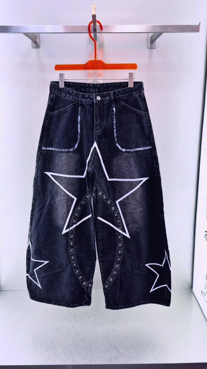 @قورشي 👈بطل 🏹المستورد👖👕