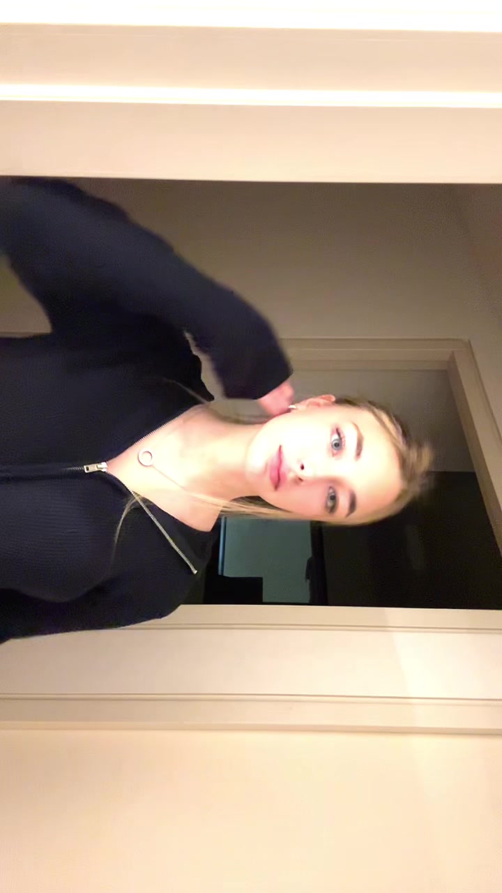 @isabella