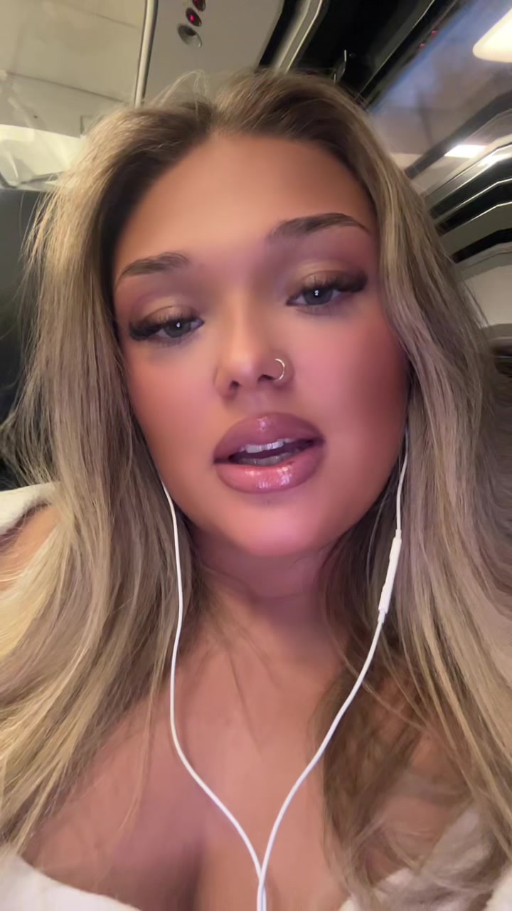 @Alina🤍