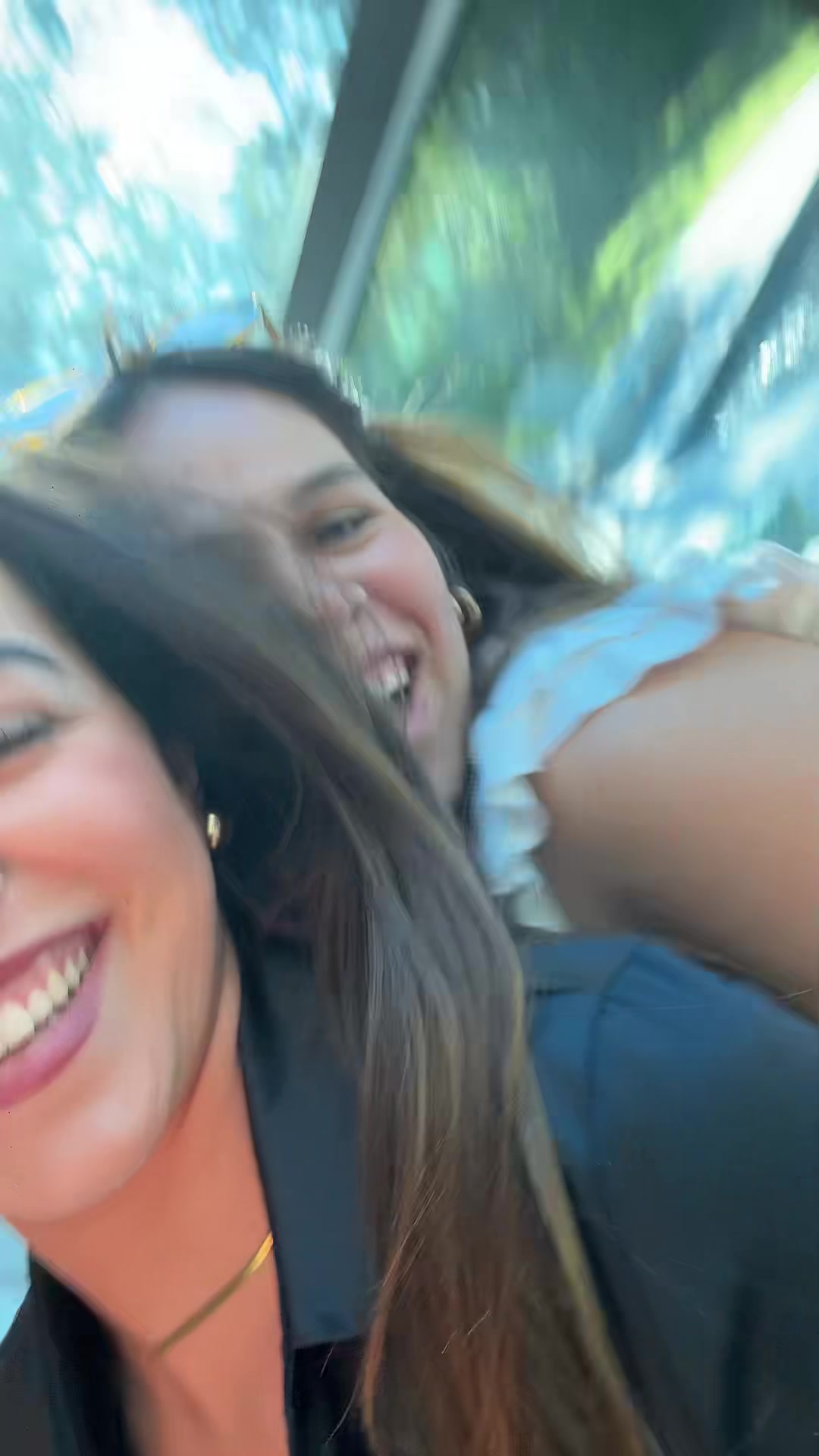 @Carolinaluz
