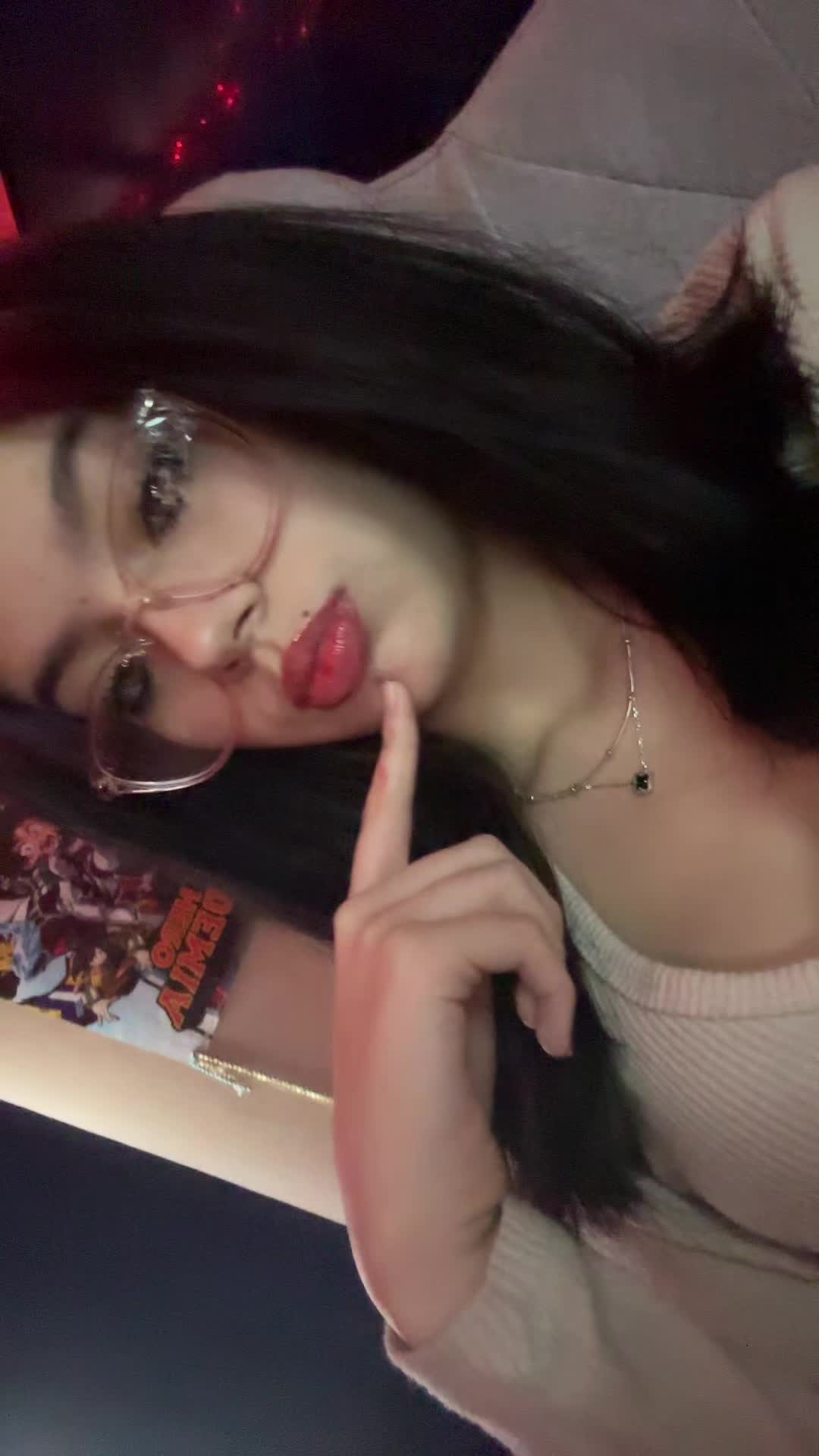 @Hailey🤭