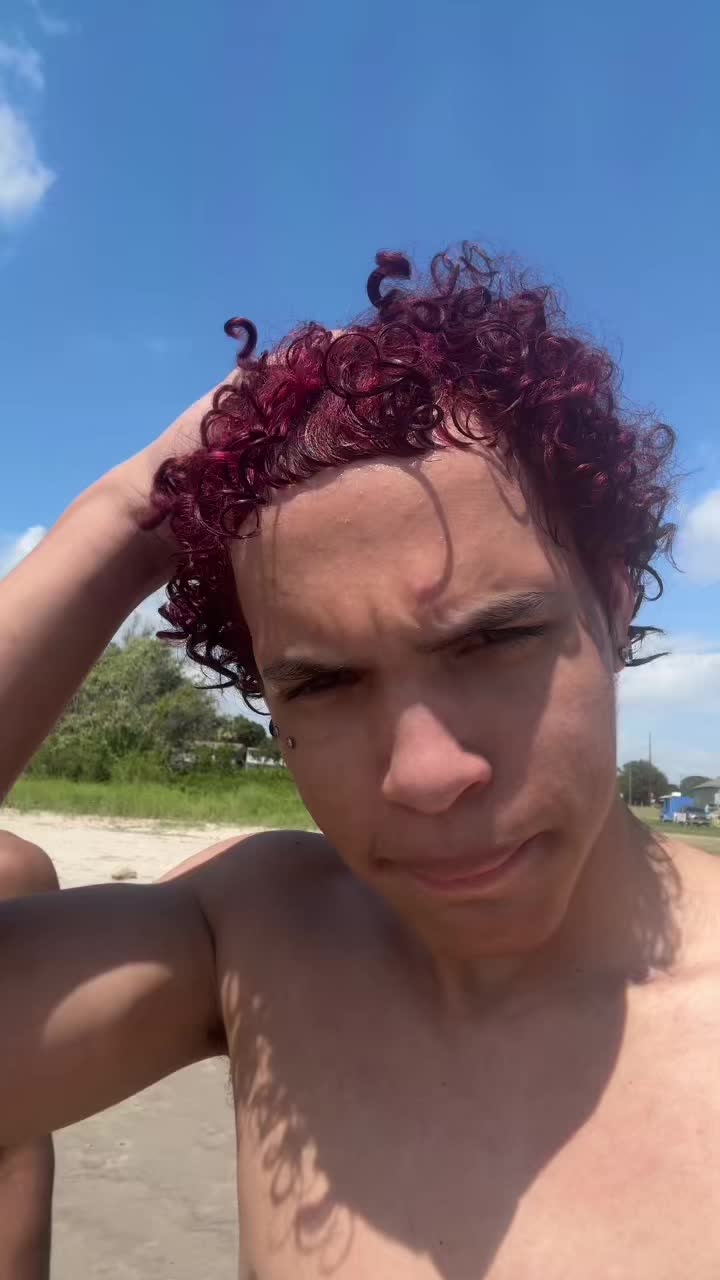 @moneehog