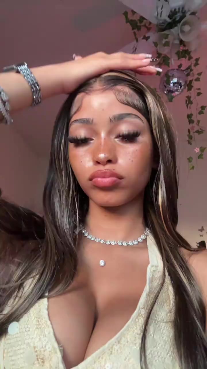 @1lyjune_