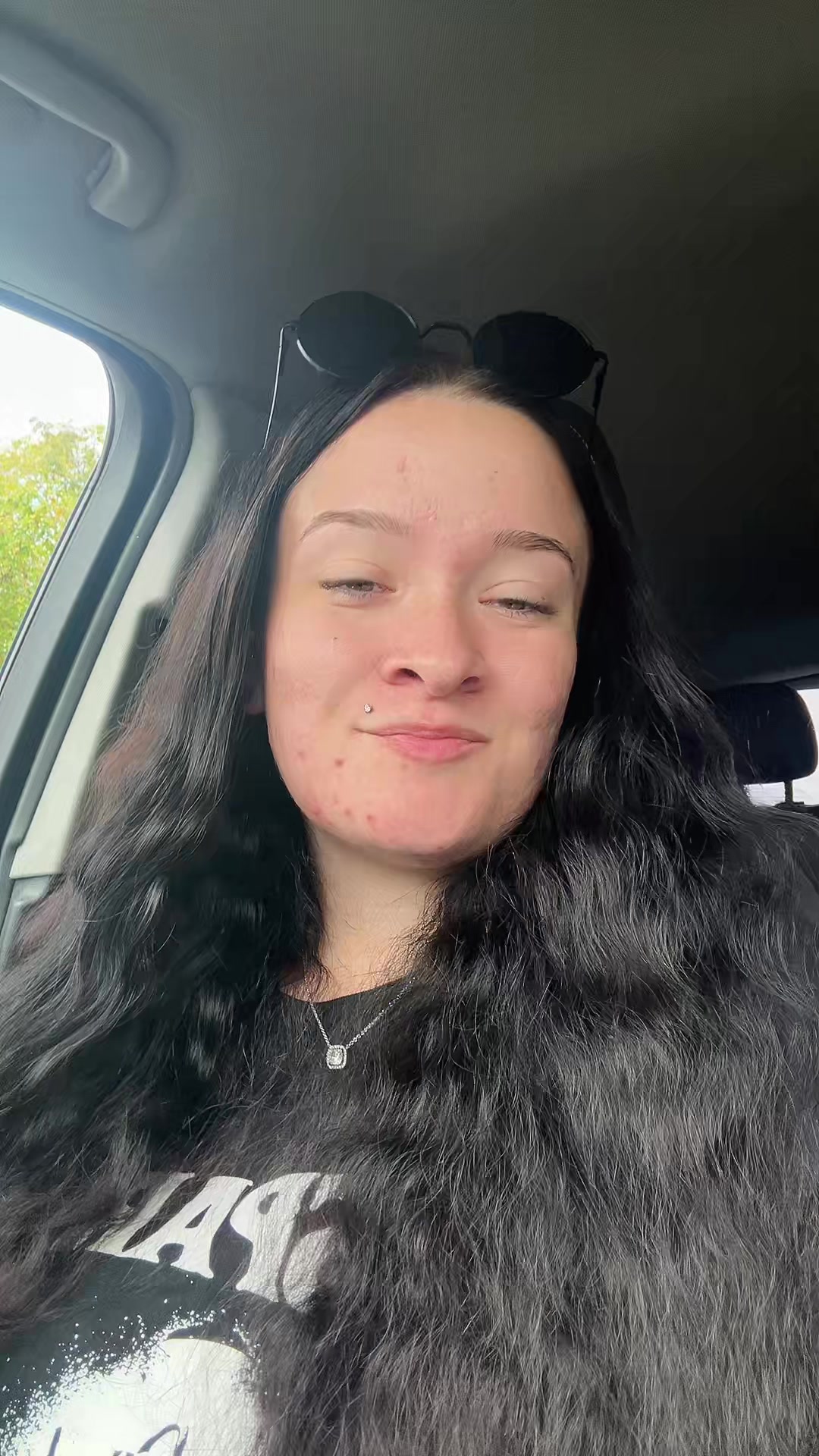 @Kara Nicole🖤🕸️