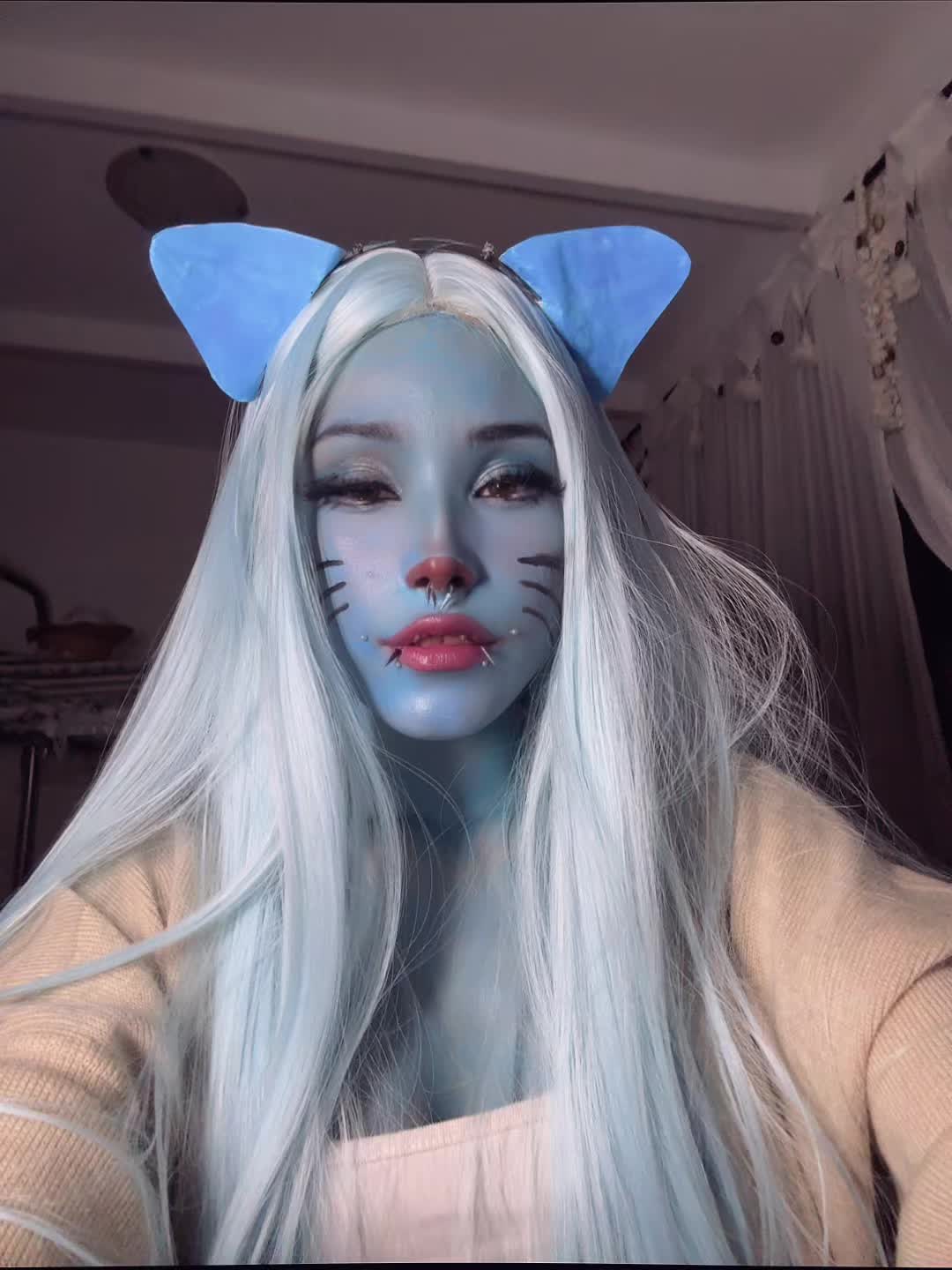@♱ 𝕸𝖗𝖘. 𝕭𝖔𝖒𝖇𝖆𝖘𝖙𝖎𝖈 ♱