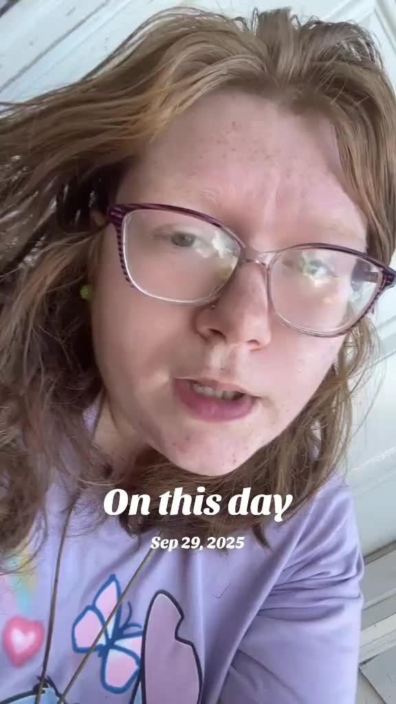 @Lilly Frost