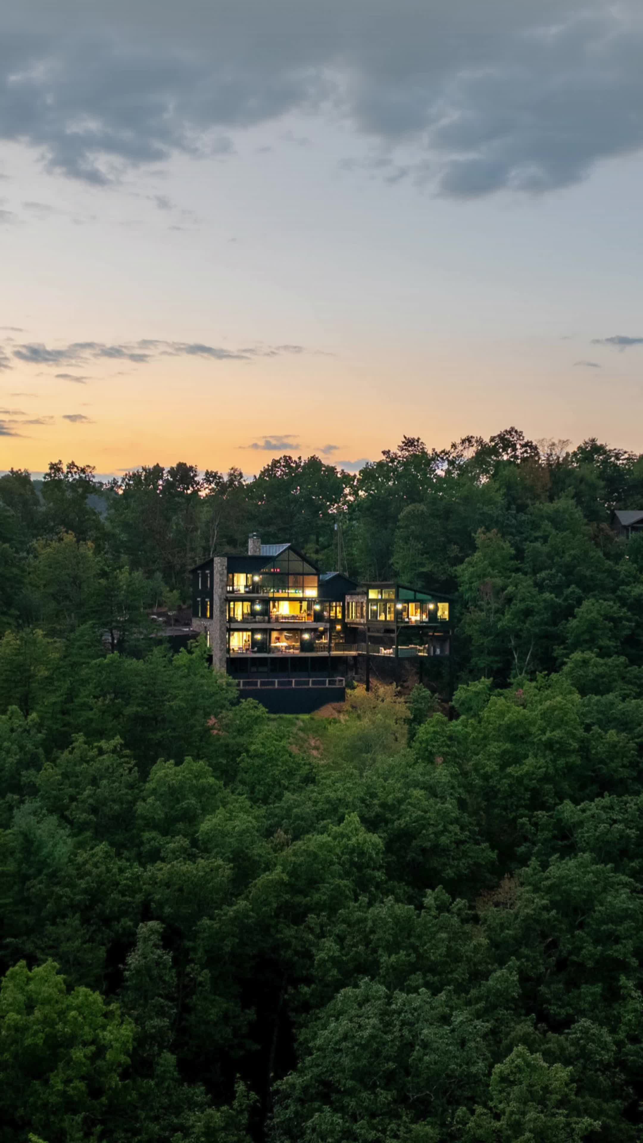 @Mountain Sotheby&rsquo;s Int. Realty