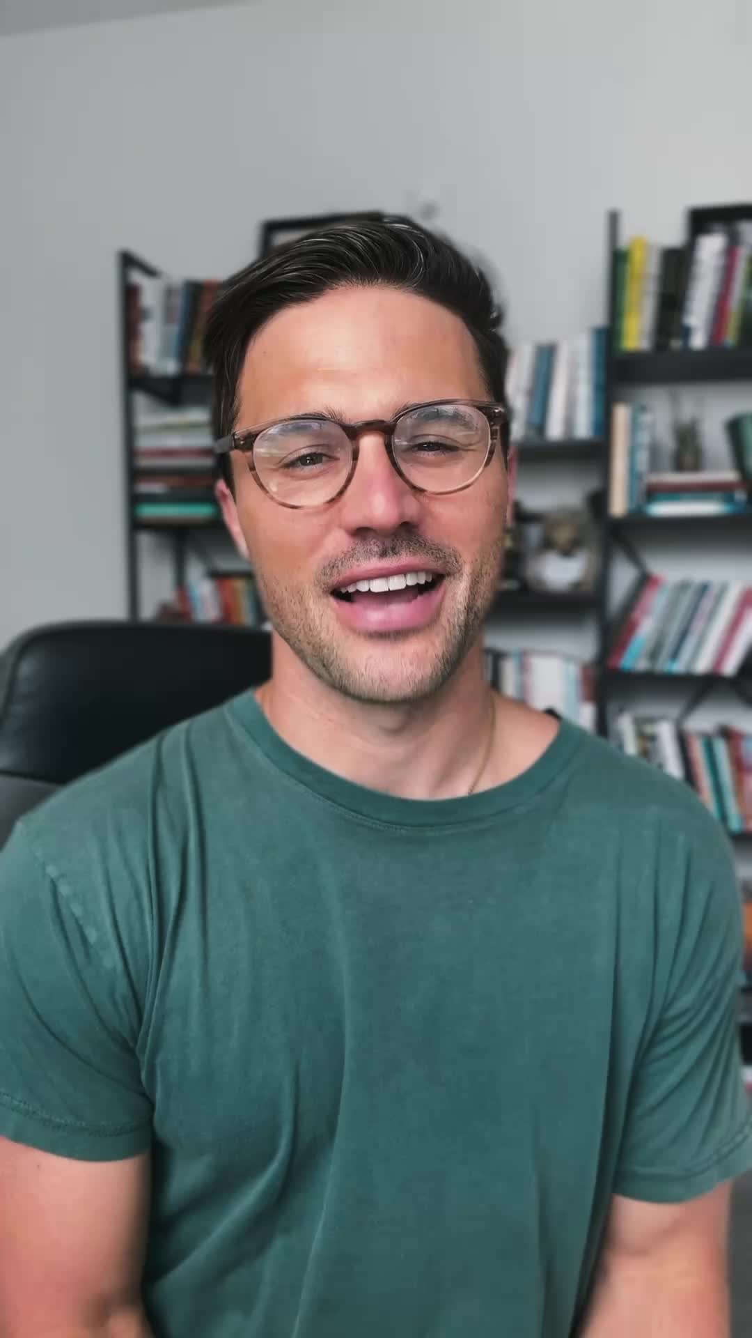 @nicholasjohn__
