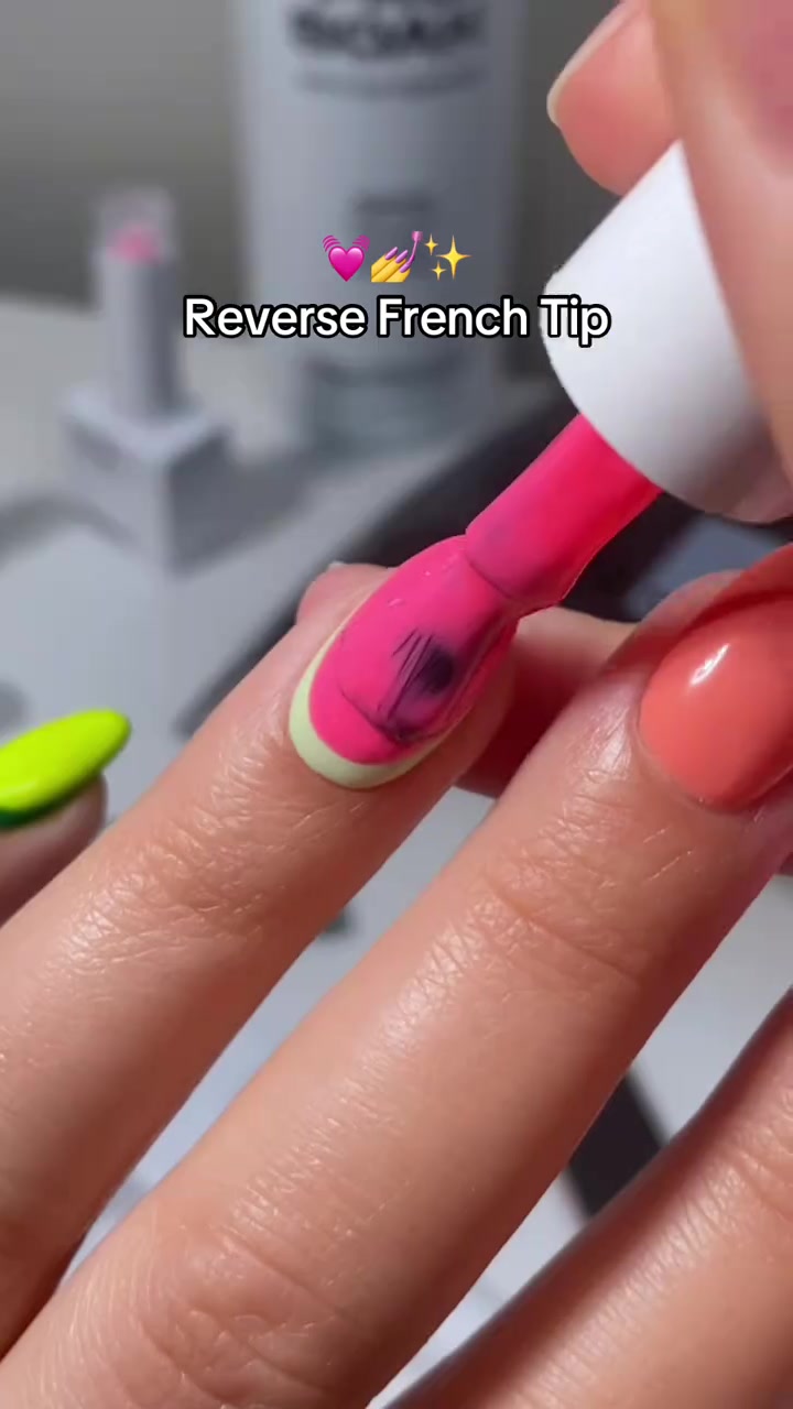 @Nailboo