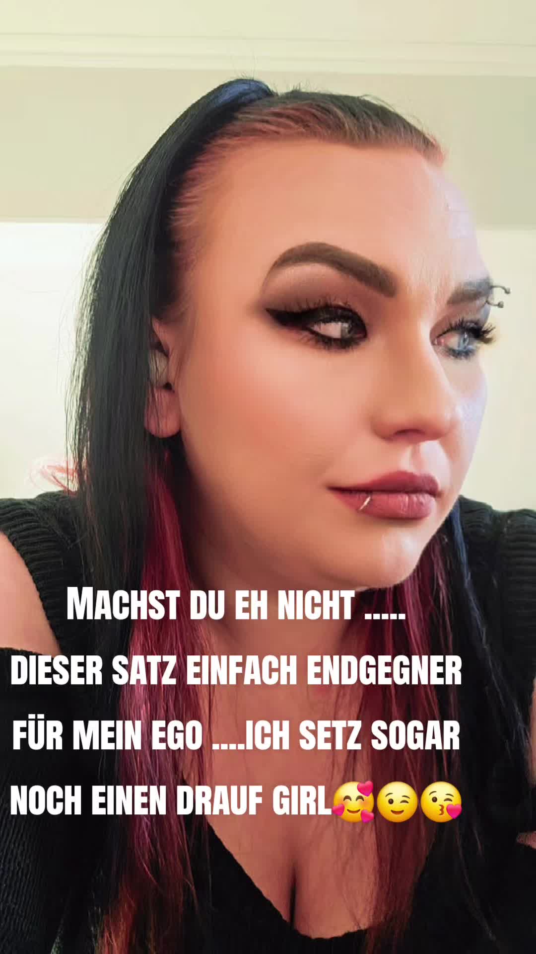 @◇Schattenfeder◇ 📚🖤