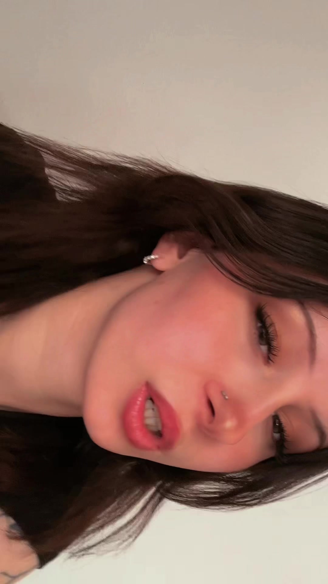 @officially_.jill