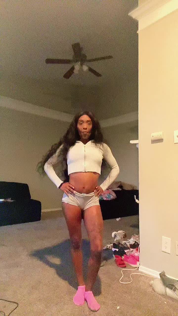 @Brenaagurlll
