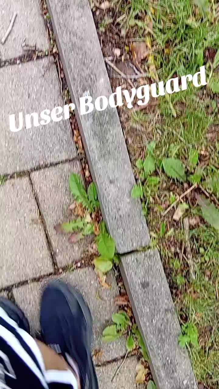 @Nina94