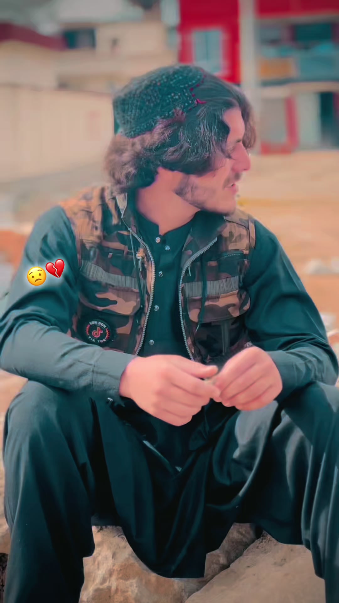 @🦅مسافر جانان😍۔۔👀