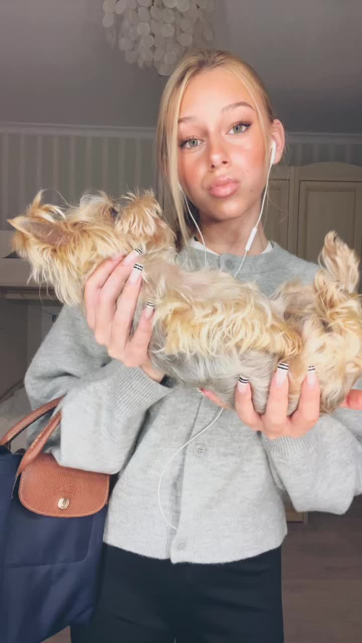@Элечка👼🏽