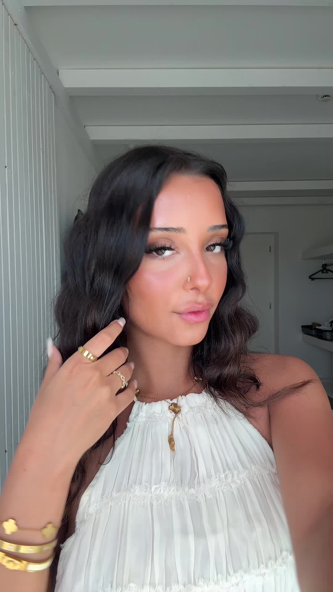 @elissa