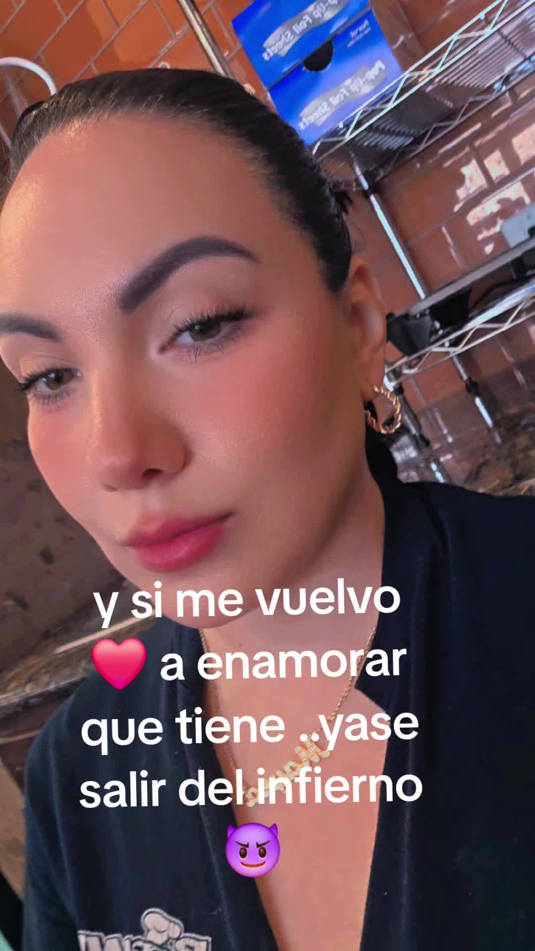 @mayra loya 🖤🍒