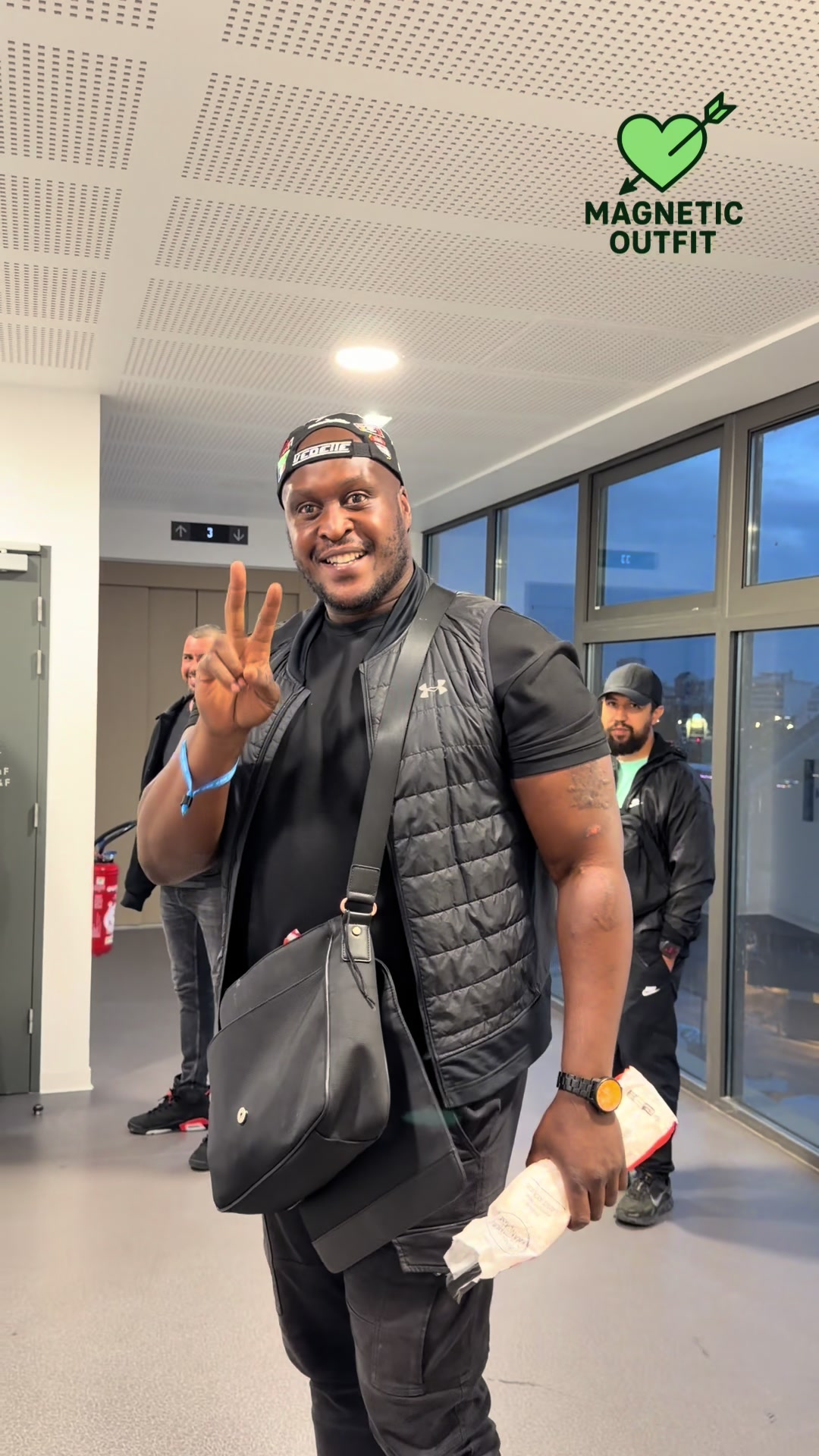 @magnetic_outfit
