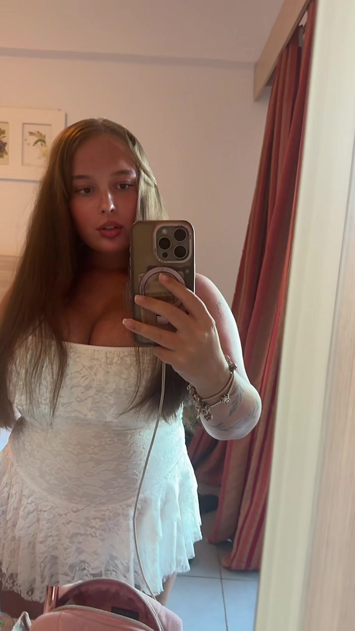 @🥰